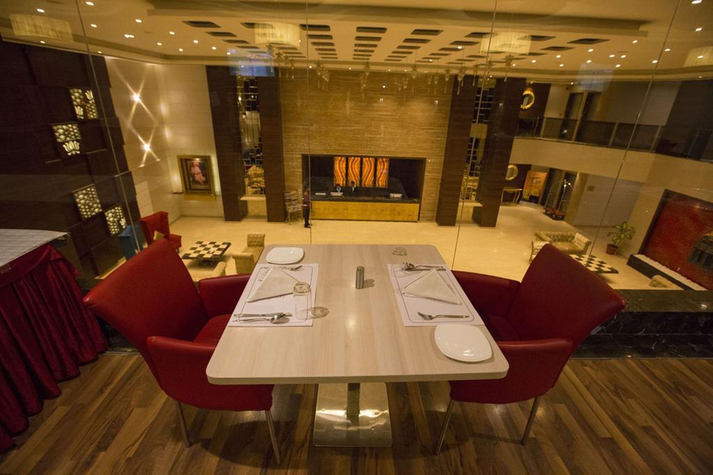 Anjushree Hotel Ujjain Luaran gambar